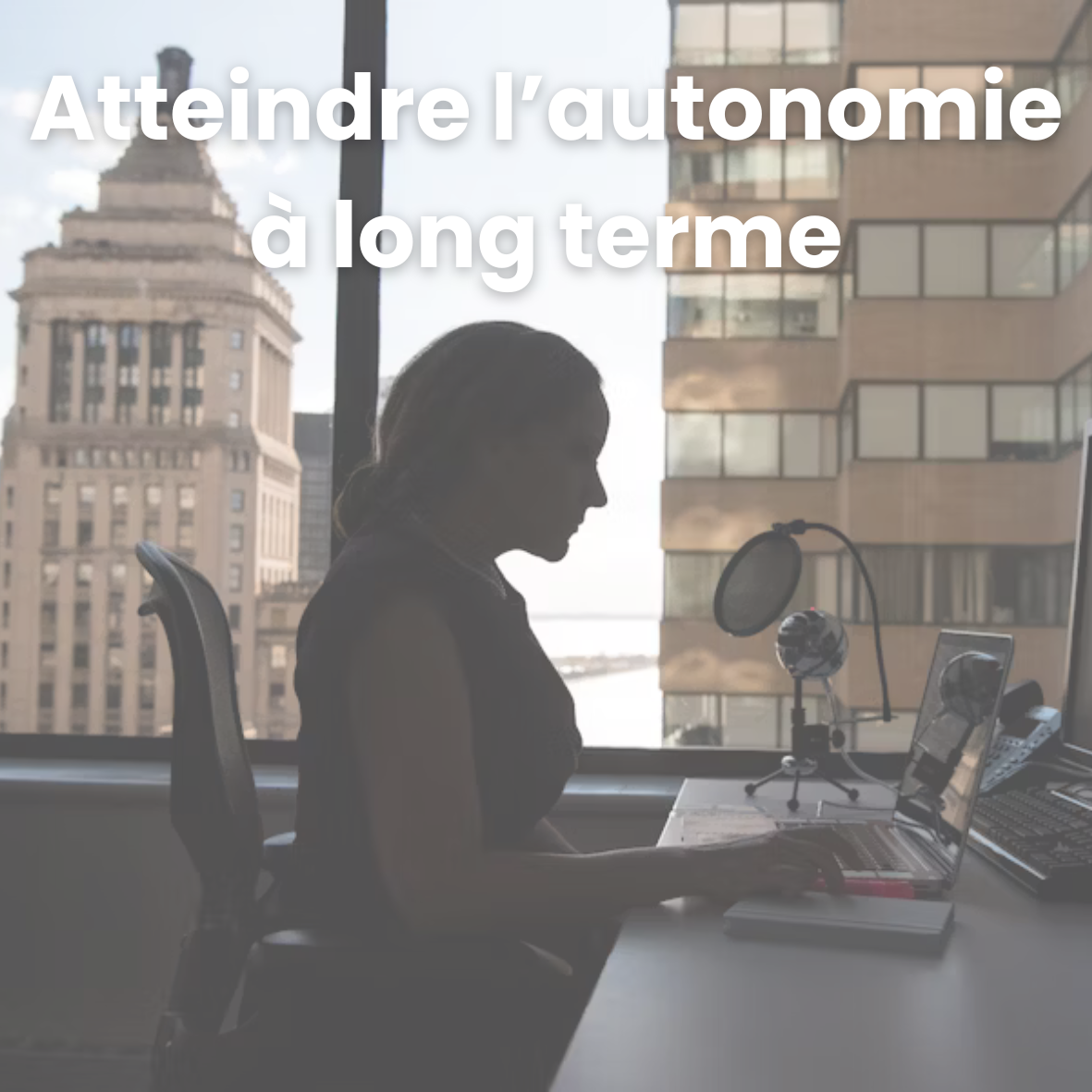 Accompagnement associatif pour atteindre l’autonomie à long terme grâce à une gestion sereine, maîtrisée et adaptée aux besoins.